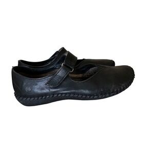 Born 7.5 Black Leather Mary Jane Flats Hook Loop Strap Womens Cottage Leather